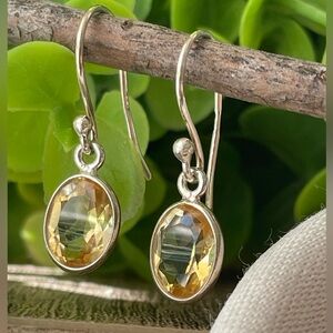 Earrings in 925 Sterling silver and natural gemstone Citrine available 3 shapes